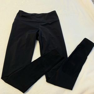 ONZIE xs shiny slick full length black yoga 🧘‍♀️